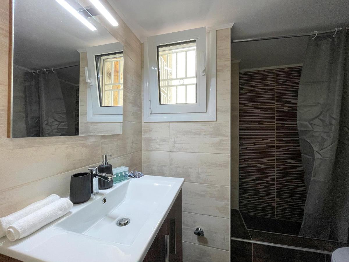 Riankour Central 90Sqm Apt In Panormou Athens Luaran gambar